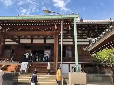 一心寺の本殿・本堂