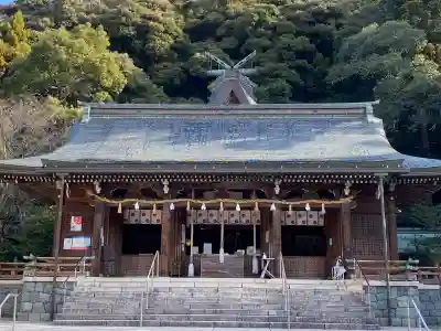 石見国一宮　物部神社の{uncategorized: "未分類", other: "その他", undefined: "問題あり", building: "その他建物", grave: "お墓", sacred_gate: "鳥居", guardian: "狛犬", statue: "像", buddha: "仏像", history: "歴史", nature: "自然", garden: "庭園", animal: "動物", pagoda: "塔", temizu: "手水舎", mountain_gate: "山門・神門", sanctuary: "本殿・本堂", subordinate: "末社・摂社", art: "芸術", scenery: "景色", jizo: "地蔵", ema: "絵馬", goshuin: "御朱印", omikuji: "おみくじ", items: "授与品その他", amulet: "お守り", goshuincho: "御朱印帳", eats: "食事", festival: "お祭り", votive_dance: "神楽", shichigosan: "七五三参", wedding: "結婚式", experience: "体験その他", initially: "初詣", around: "周辺", anti_infection: "感染症対策"}