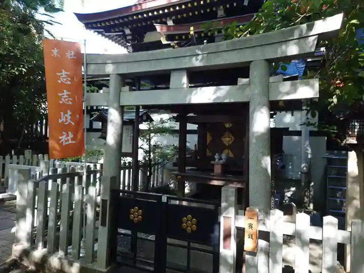 鳥越神社(東京都)