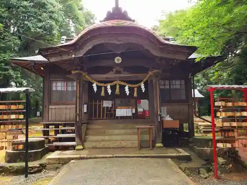 熊野神社の本殿・本堂