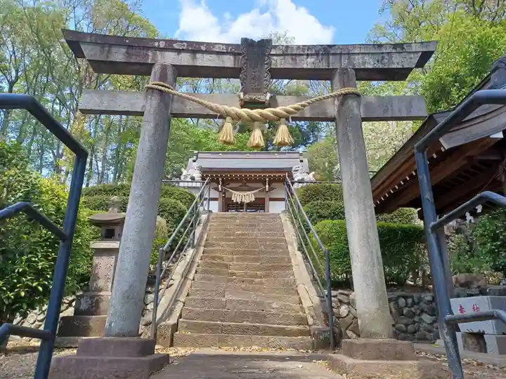 本郷氷川神社(埼玉県)