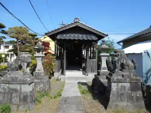 松之本神社の本殿