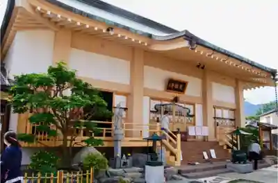 光性寺の本殿・本堂