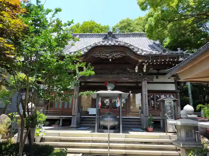 真福寺の本殿・本堂