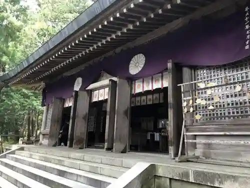 度津神社の本殿