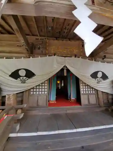 鷲子山上神社の本殿・本堂