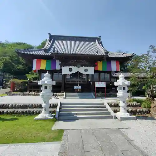 埼玉厄除け開運大師・龍泉寺（切り絵御朱印発祥の寺）の本殿