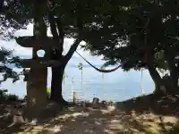 平松神社の{uncategorized: "未分類", other: "その他", undefined: "問題あり", building: "その他建物", grave: "お墓", sacred_gate: "鳥居", guardian: "狛犬", statue: "像", buddha: "仏像", history: "歴史", nature: "自然", garden: "庭園", animal: "動物", pagoda: "塔", temizu: "手水舎", mountain_gate: "山門・神門", sanctuary: "本殿・本堂", subordinate: "末社・摂社", art: "芸術", scenery: "景色", jizo: "地蔵", ema: "絵馬", goshuin: "御朱印", omikuji: "おみくじ", items: "授与品その他", amulet: "お守り", goshuincho: "御朱印帳", eats: "食事", festival: "お祭り", votive_dance: "神楽", shichigosan: "七五三参", wedding: "結婚式", experience: "体験その他", initially: "初詣", around: "周辺", anti_infection: "感染症対策"}