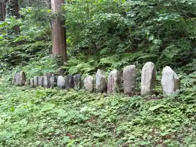 出羽月山湯殿山摂社岩根沢三神社（三山神社）(山形県)