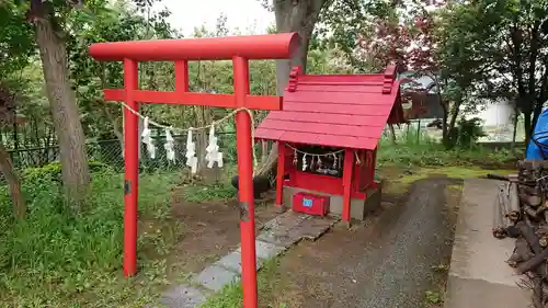 市ヶ尾杉山神社の末社・摂社