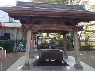 蓮馨寺の手水舎