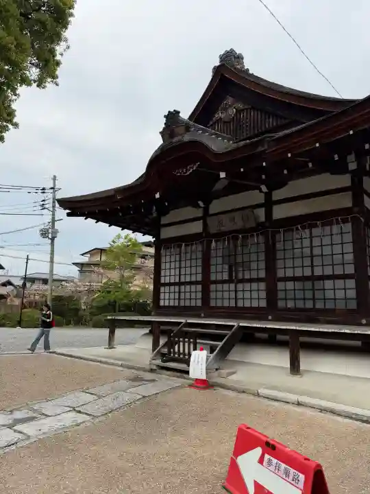 宇治神社の{uncategorized: "未分類", other: "その他", undefined: "問題あり", building: "その他建物", grave: "お墓", sacred_gate: "鳥居", guardian: "狛犬", statue: "像", buddha: "仏像", history: "歴史", nature: "自然", garden: "庭園", animal: "動物", pagoda: "塔", temizu: "手水舎", mountain_gate: "山門・神門", sanctuary: "本殿・本堂", subordinate: "末社・摂社", art: "芸術", scenery: "景色", jizo: "地蔵", ema: "絵馬", goshuin: "御朱印", omikuji: "おみくじ", items: "授与品その他", amulet: "お守り", goshuincho: "御朱印帳", eats: "食事", festival: "お祭り", votive_dance: "神楽", shichigosan: "七五三参", wedding: "結婚式", experience: "体験その他", initially: "初詣", around: "周辺", anti_infection: "感染症対策"}