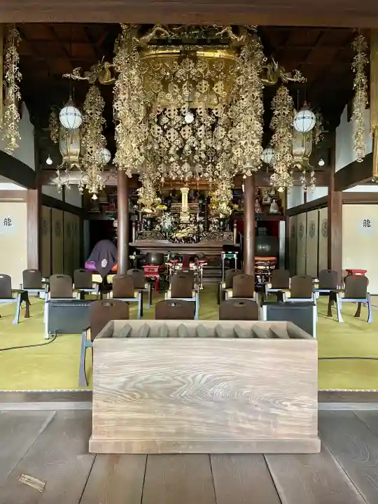 良長院の{uncategorized: "未分類", other: "その他", undefined: "問題あり", building: "その他建物", grave: "お墓", sacred_gate: "鳥居", guardian: "狛犬", statue: "像", buddha: "仏像", history: "歴史", nature: "自然", garden: "庭園", animal: "動物", pagoda: "塔", temizu: "手水舎", mountain_gate: "山門・神門", sanctuary: "本殿・本堂", subordinate: "末社・摂社", art: "芸術", scenery: "景色", jizo: "地蔵", ema: "絵馬", goshuin: "御朱印", omikuji: "おみくじ", items: "授与品その他", amulet: "お守り", goshuincho: "御朱印帳", eats: "食事", festival: "お祭り", votive_dance: "神楽", shichigosan: "七五三参", wedding: "結婚式", experience: "体験その他", initially: "初詣", around: "周辺", anti_infection: "感染症対策"}
