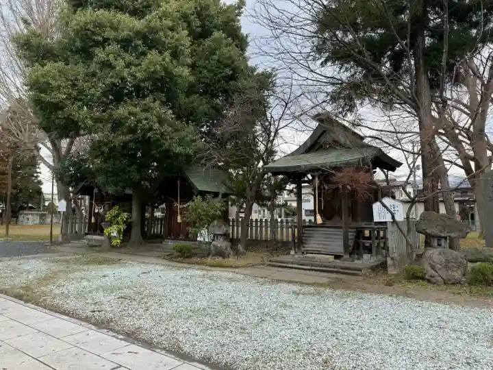 鳥海月山両所宮の{uncategorized: "未分類", other: "その他", undefined: "問題あり", building: "その他建物", grave: "お墓", sacred_gate: "鳥居", guardian: "狛犬", statue: "像", buddha: "仏像", history: "歴史", nature: "自然", garden: "庭園", animal: "動物", pagoda: "塔", temizu: "手水舎", mountain_gate: "山門・神門", sanctuary: "本殿・本堂", subordinate: "末社・摂社", art: "芸術", scenery: "景色", jizo: "地蔵", ema: "絵馬", goshuin: "御朱印", omikuji: "おみくじ", items: "授与品その他", amulet: "お守り", goshuincho: "御朱印帳", eats: "食事", festival: "お祭り", votive_dance: "神楽", shichigosan: "七五三参", wedding: "結婚式", experience: "体験その他", initially: "初詣", around: "周辺", anti_infection: "感染症対策"}