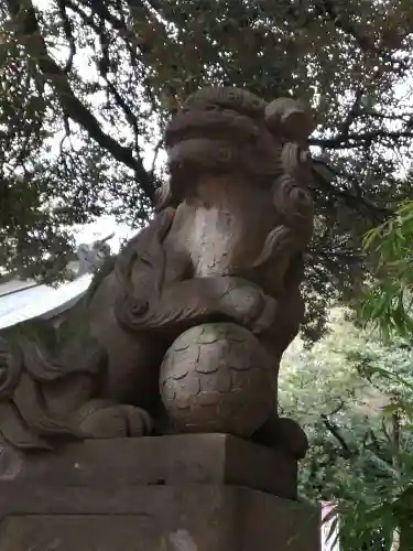 太子堂八幡神社の狛犬