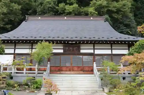 長命寺の本殿・本堂
