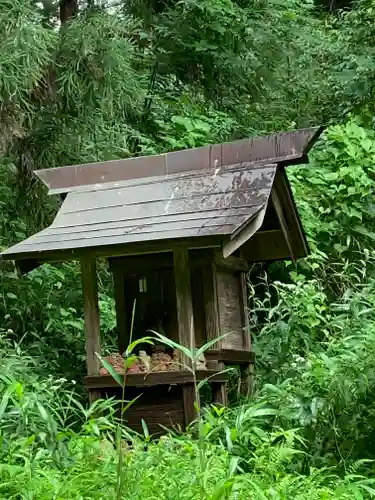 国神神社の末社