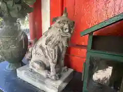 辰市神社の狛犬