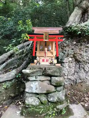 住吉神社の{uncategorized: "未分類", other: "その他", undefined: "問題あり", building: "その他建物", grave: "お墓", sacred_gate: "鳥居", guardian: "狛犬", statue: "像", buddha: "仏像", history: "歴史", nature: "自然", garden: "庭園", animal: "動物", pagoda: "塔", temizu: "手水舎", mountain_gate: "山門・神門", sanctuary: "本殿・本堂", subordinate: "末社・摂社", art: "芸術", scenery: "景色", jizo: "地蔵", ema: "絵馬", goshuin: "御朱印", omikuji: "おみくじ", items: "授与品その他", amulet: "お守り", goshuincho: "御朱印帳", eats: "食事", festival: "お祭り", votive_dance: "神楽", shichigosan: "七五三参", wedding: "結婚式", experience: "体験その他", initially: "初詣", around: "周辺", anti_infection: "感染症対策"}