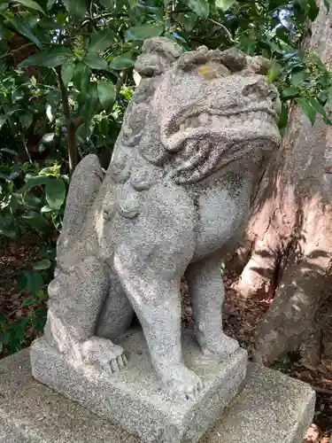 前鳥神社の狛犬