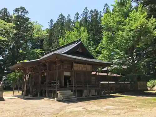 鮎貝八幡宮の本殿