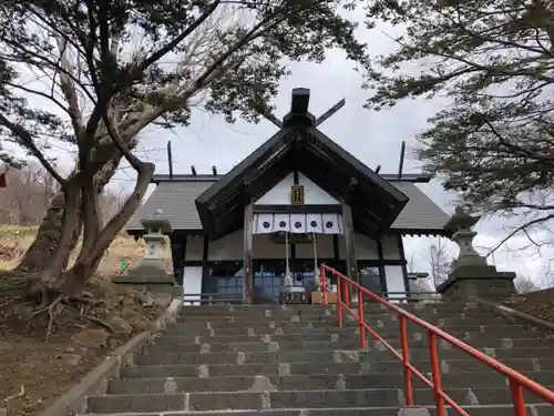 虻田神社の本殿