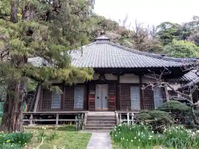 宝生寺の本殿・本堂