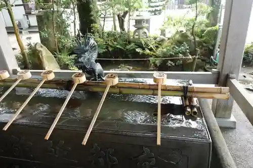 白鬚神社の手水舎