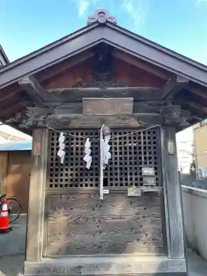 八雲神社 の{uncategorized: "未分類", other: "その他", undefined: "問題あり", building: "その他建物", grave: "お墓", sacred_gate: "鳥居", guardian: "狛犬", statue: "像", buddha: "仏像", history: "歴史", nature: "自然", garden: "庭園", animal: "動物", pagoda: "塔", temizu: "手水舎", mountain_gate: "山門・神門", sanctuary: "本殿・本堂", subordinate: "末社・摂社", art: "芸術", scenery: "景色", jizo: "地蔵", ema: "絵馬", goshuin: "御朱印", omikuji: "おみくじ", items: "授与品その他", amulet: "お守り", goshuincho: "御朱印帳", eats: "食事", festival: "お祭り", votive_dance: "神楽", shichigosan: "七五三参", wedding: "結婚式", experience: "体験その他", initially: "初詣", around: "周辺", anti_infection: "感染症対策"}