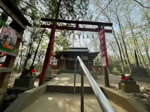 葛葉稲荷神社の鳥居