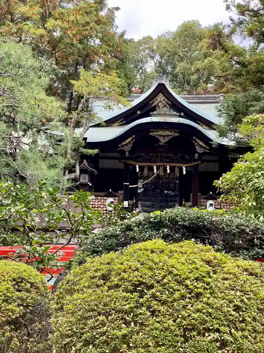 岡崎神社の本殿・本堂
