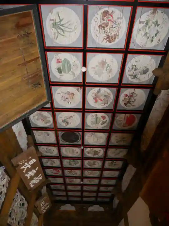 水潜寺の本殿・本堂