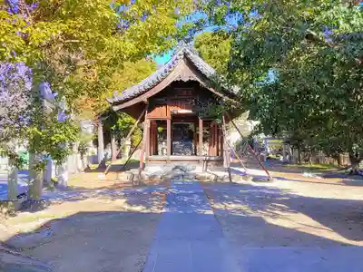 白山社の本殿・本堂