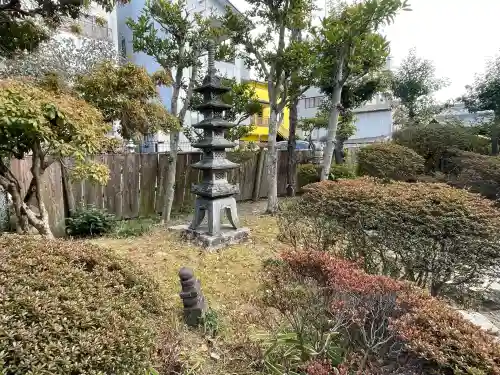 清久寺の{uncategorized: "未分類", other: "その他", undefined: "問題あり", building: "その他建物", grave: "お墓", sacred_gate: "鳥居", guardian: "狛犬", statue: "像", buddha: "仏像", history: "歴史", nature: "自然", garden: "庭園", animal: "動物", pagoda: "塔", temizu: "手水舎", mountain_gate: "山門・神門", sanctuary: "本殿・本堂", subordinate: "末社・摂社", art: "芸術", scenery: "景色", jizo: "地蔵", ema: "絵馬", goshuin: "御朱印", omikuji: "おみくじ", items: "授与品その他", amulet: "お守り", goshuincho: "御朱印帳", eats: "食事", festival: "お祭り", votive_dance: "神楽", shichigosan: "七五三参", wedding: "結婚式", experience: "体験その他", initially: "初詣", around: "周辺", anti_infection: "感染症対策"}