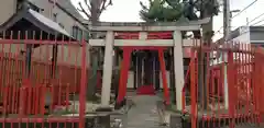 小菅稲荷神社の鳥居