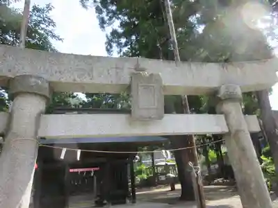 初鹿野諏訪神社の鳥居