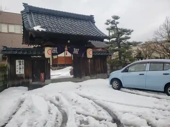 妙長寺の山門・神門