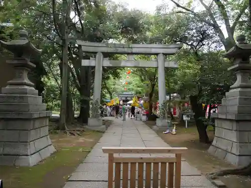 赤坂氷川神社の鳥居