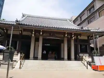とげぬき地蔵尊 高岩寺の本殿・本堂