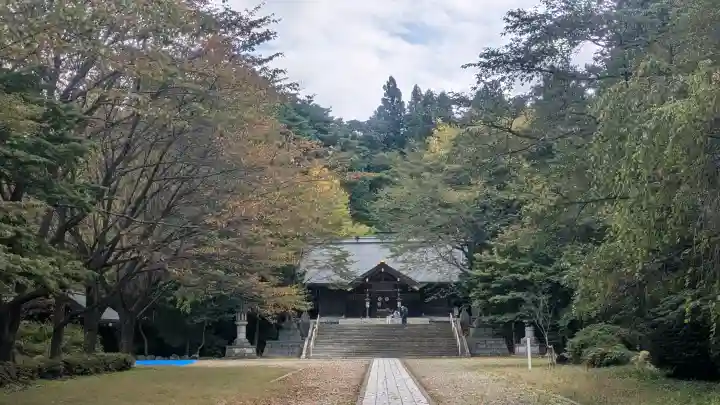 岩手護國神社の{uncategorized: "未分類", other: "その他", undefined: "問題あり", building: "その他建物", grave: "お墓", sacred_gate: "鳥居", guardian: "狛犬", statue: "像", buddha: "仏像", history: "歴史", nature: "自然", garden: "庭園", animal: "動物", pagoda: "塔", temizu: "手水舎", mountain_gate: "山門・神門", sanctuary: "本殿・本堂", subordinate: "末社・摂社", art: "芸術", scenery: "景色", jizo: "地蔵", ema: "絵馬", goshuin: "御朱印", omikuji: "おみくじ", items: "授与品その他", amulet: "お守り", goshuincho: "御朱印帳", eats: "食事", festival: "お祭り", votive_dance: "神楽", shichigosan: "七五三参", wedding: "結婚式", experience: "体験その他", initially: "初詣", around: "周辺", anti_infection: "感染症対策"}