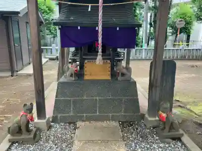 烏山神社の{uncategorized: "未分類", other: "その他", undefined: "問題あり", building: "その他建物", grave: "お墓", sacred_gate: "鳥居", guardian: "狛犬", statue: "像", buddha: "仏像", history: "歴史", nature: "自然", garden: "庭園", animal: "動物", pagoda: "塔", temizu: "手水舎", mountain_gate: "山門・神門", sanctuary: "本殿・本堂", subordinate: "末社・摂社", art: "芸術", scenery: "景色", jizo: "地蔵", ema: "絵馬", goshuin: "御朱印", omikuji: "おみくじ", items: "授与品その他", amulet: "お守り", goshuincho: "御朱印帳", eats: "食事", festival: "お祭り", votive_dance: "神楽", shichigosan: "七五三参", wedding: "結婚式", experience: "体験その他", initially: "初詣", around: "周辺", anti_infection: "感染症対策"}