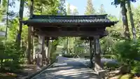 龍泉院の山門・神門