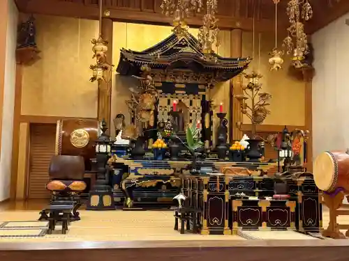 増上寺の{uncategorized: "未分類", other: "その他", undefined: "問題あり", building: "その他建物", grave: "お墓", sacred_gate: "鳥居", guardian: "狛犬", statue: "像", buddha: "仏像", history: "歴史", nature: "自然", garden: "庭園", animal: "動物", pagoda: "塔", temizu: "手水舎", mountain_gate: "山門・神門", sanctuary: "本殿・本堂", subordinate: "末社・摂社", art: "芸術", scenery: "景色", jizo: "地蔵", ema: "絵馬", goshuin: "御朱印", omikuji: "おみくじ", items: "授与品その他", amulet: "お守り", goshuincho: "御朱印帳", eats: "食事", festival: "お祭り", votive_dance: "神楽", shichigosan: "七五三参", wedding: "結婚式", experience: "体験その他", initially: "初詣", around: "周辺", anti_infection: "感染症対策"}