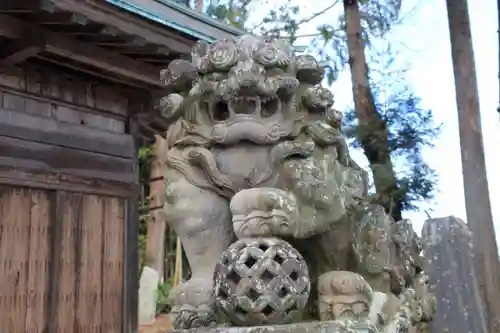 八雲神社の狛犬