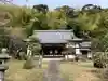 医王寺の本殿・本堂