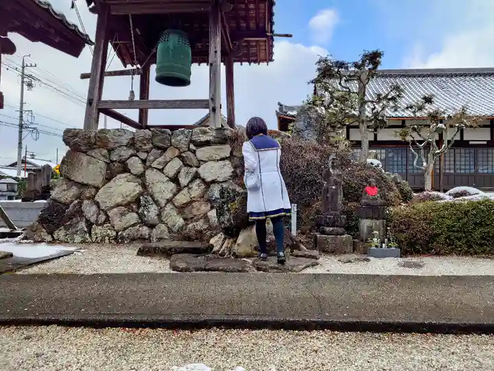 寳積寺の手水舎