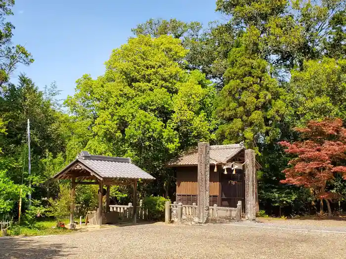 舟城神社の建物その他