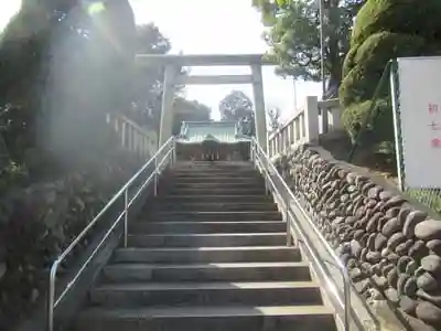 諏訪神社の鳥居