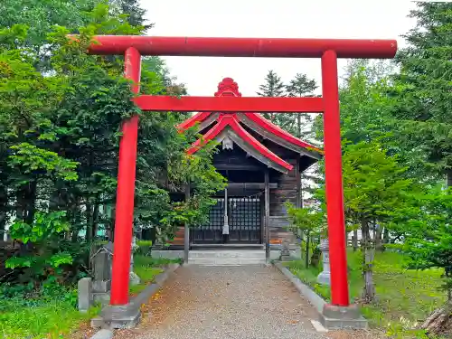 深川神社の末社