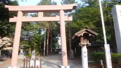 琴似神社の鳥居